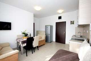 Апартаменты Apartments Residence Dj Петровац Апартаменты - 1-й этаж-6