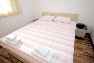 Апартаменты Apartments Residence Dj Петровац Апартаменты - 1-й этаж-11
