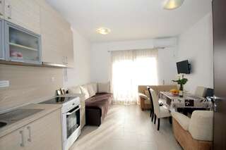 Апартаменты Apartments Residence Dj Петровац Апартаменты - 1-й этаж-21